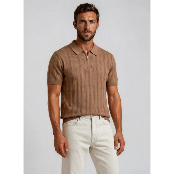Knitted Polo with Zip 001